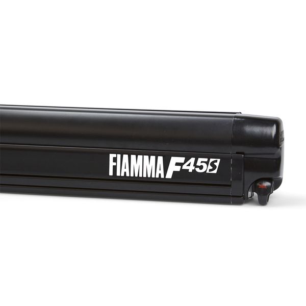 F45s PSA - Wall Installation Awning - Fiamma wall-mounted awnings for caravans and motorhomes providing shade and sheltered outdoor space - My Fiamma