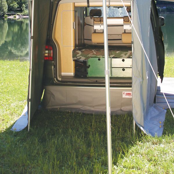 Rear Skirting VW T5 / T6 - Fiamma panels and enclosures for caravans and motorhomes, designed to create shaded, sheltered outdoor living spaces - My Fiamma