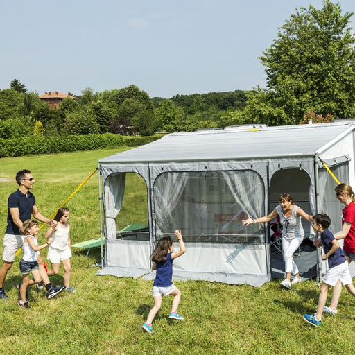 Front Panel D (260 cm) - Fiamma panels and enclosures for caravans and motorhomes, designed to create shaded, sheltered outdoor living spaces - My Fiamma